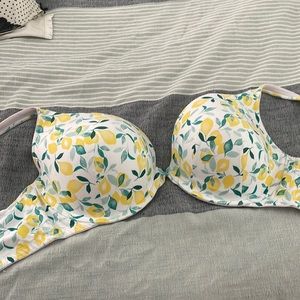 Cacique Lane Bryant Bra 44D